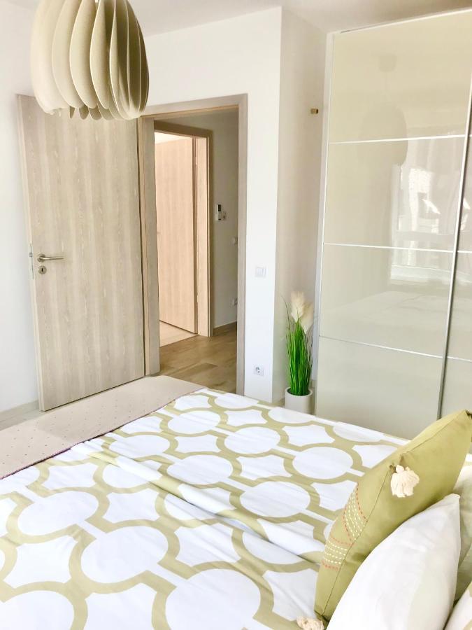 Elizabeth Garden Premium Apartment Kecskemét Zewnętrze zdjęcie